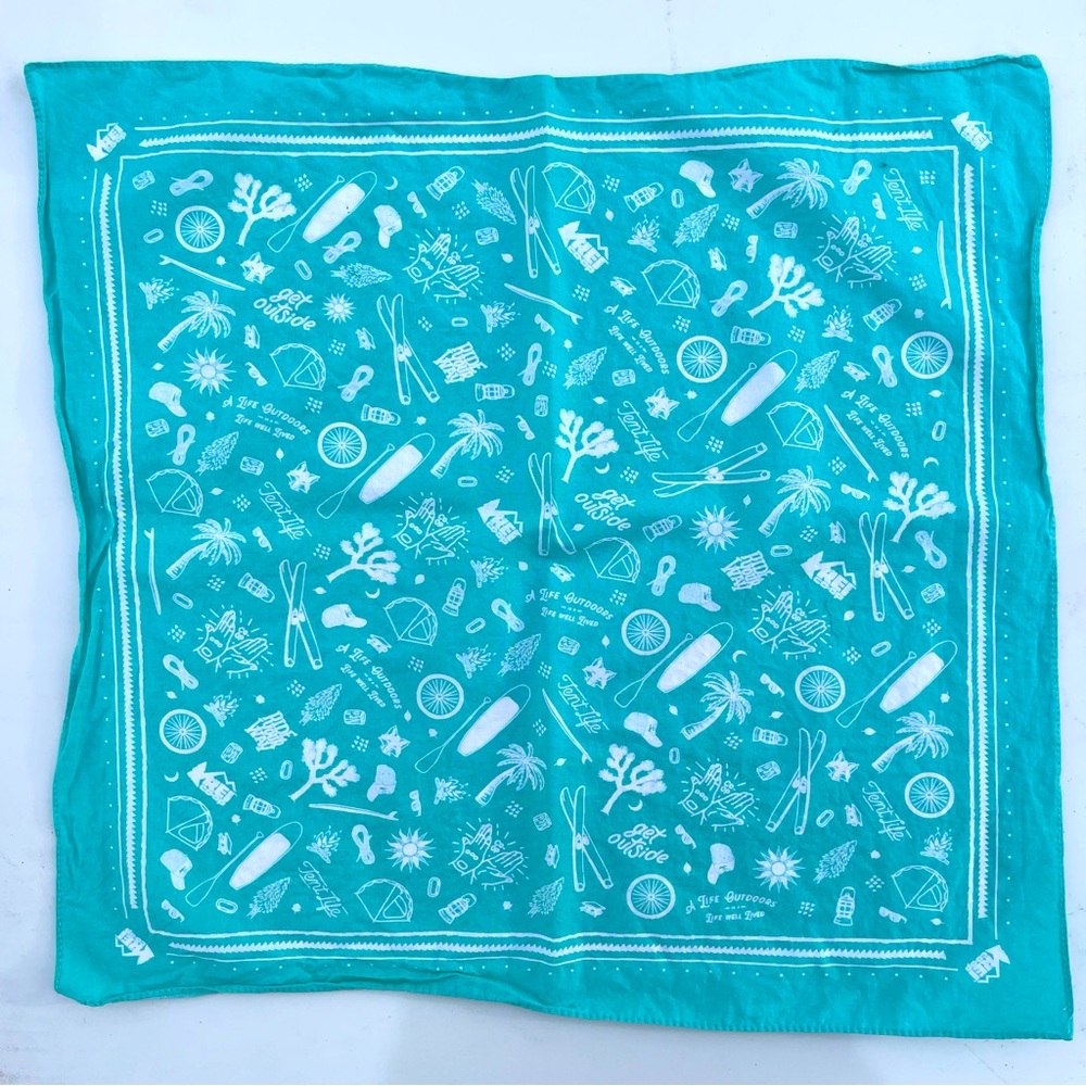 New REI “A Life Outdoors is a Life Well Lived” Blue Bandana